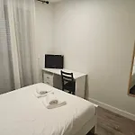 Quarto em Acomodações Particulares Beu Ponta Delgada