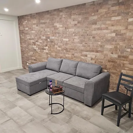 民宿 Beu 蓬塔德尔加达