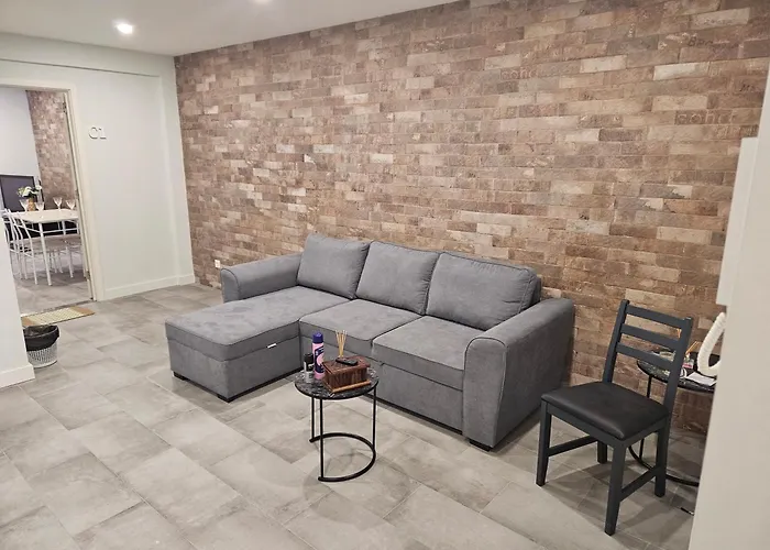 民宿 Beu 蓬塔德尔加达