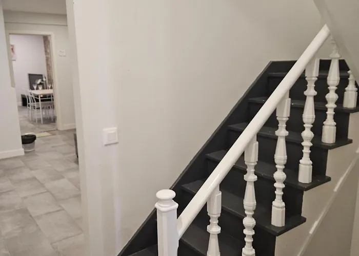 民宿 Beu 蓬塔德尔加达