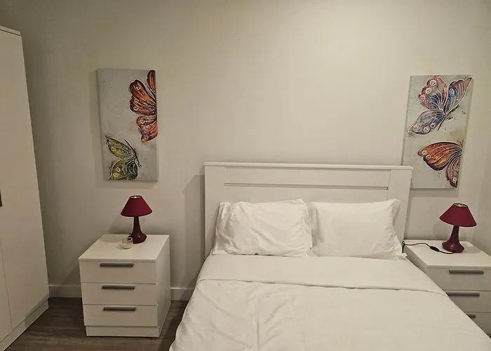 Δωμάτια σε οικογενειακή κατοικία Beu