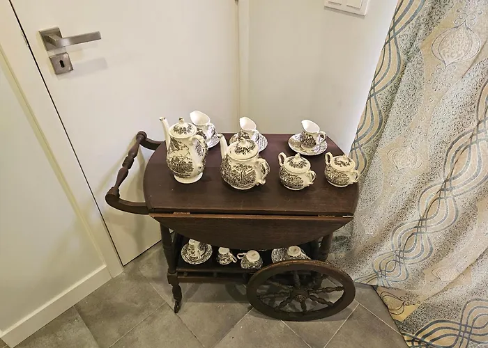 Beu * Πόντα Ντελγκάντα